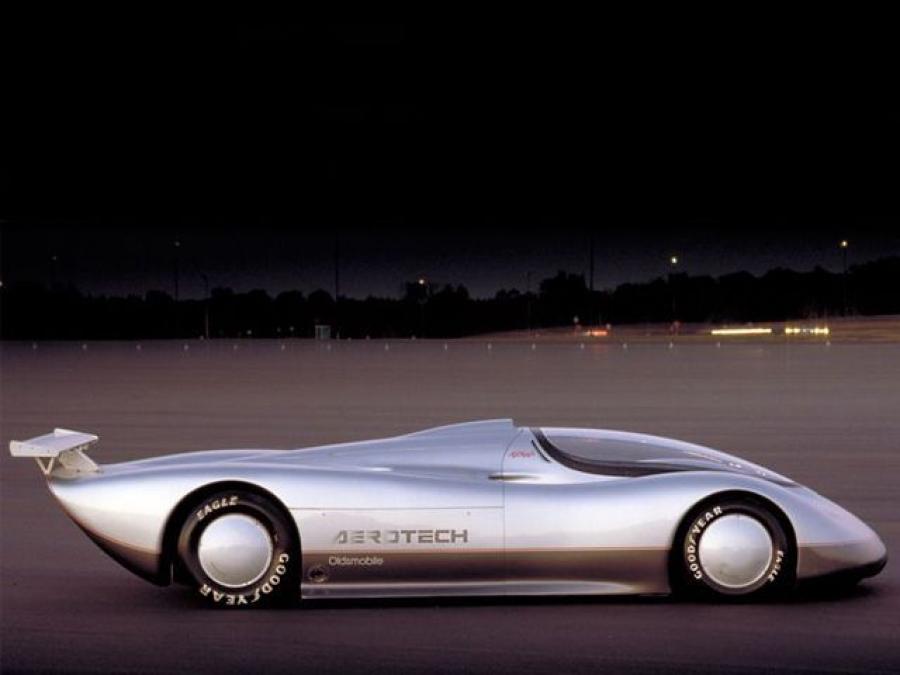  Oldsmobile Aerotech I Short Tail Concept 1987 года  (фото 5 из 7)
